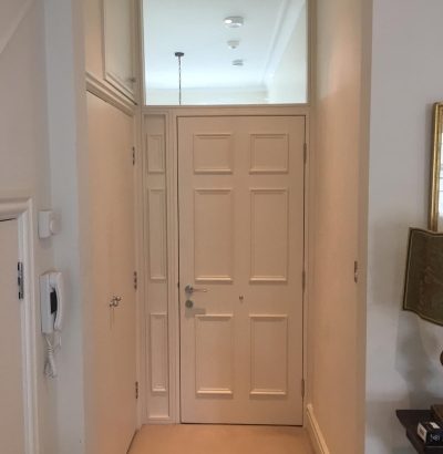 16,500+ Apartment Door Hallway Stock Photos, Pictures & Royalty-Free Images  - iStock